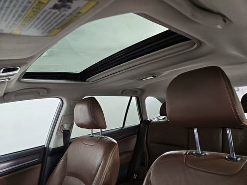 Used 2017 Subaru Outback 3.6R Touring w/ Popular Package #5A image 32