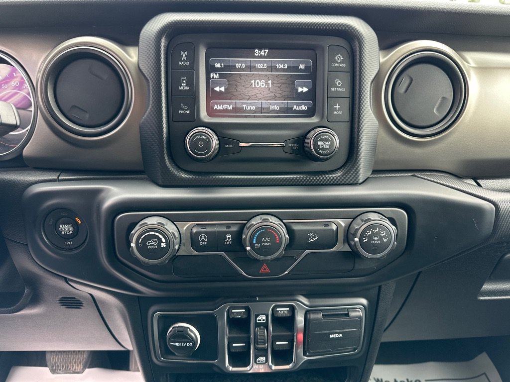 Used 2019 Jeep Wrangler Unlimited Sport S AWD/4WD image 14