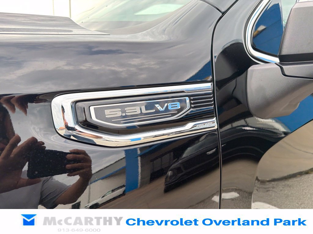 Used 2025 GMC Sierra 1500 SLT AWD/4WD image 10