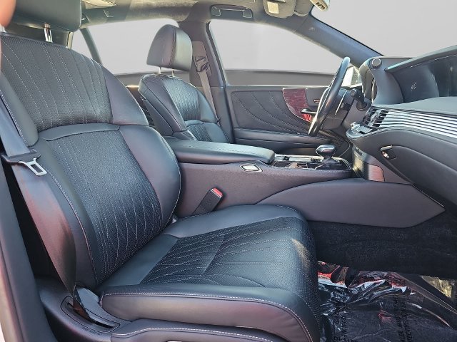 Used 2020 Lexus LS 500 w/ Interior Upgrade Package RWD image 12