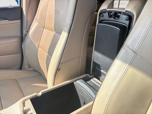 Used 2017 Jeep Grand Cherokee Overland AWD/4WD image 26