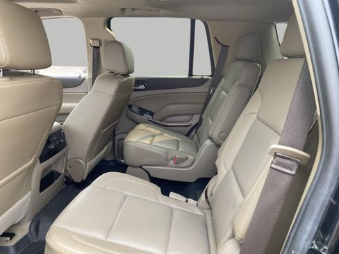 Used 2020 GMC Yukon SLT AWD/4WD image 3
