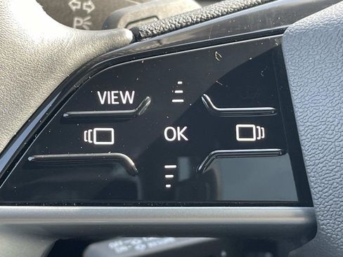 Used 2025 Audi Q5 Premium w/ Convenience Package image 10