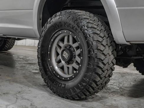 Used 2017 RAM 2500 Laramie w/ Off Road Package image 65