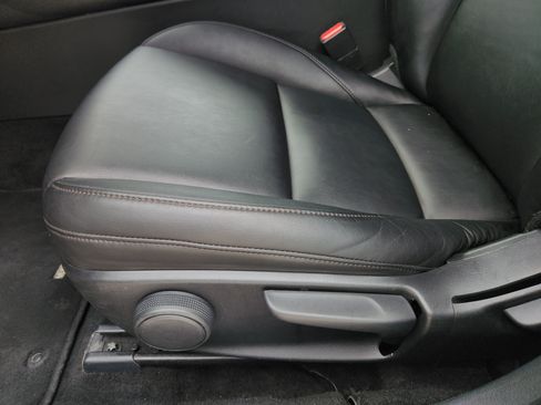 Used 2024 MAZDA MAZDA3 s FWD image 26
