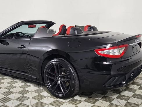Used 2018 Maserati GranTurismo Sport image 12