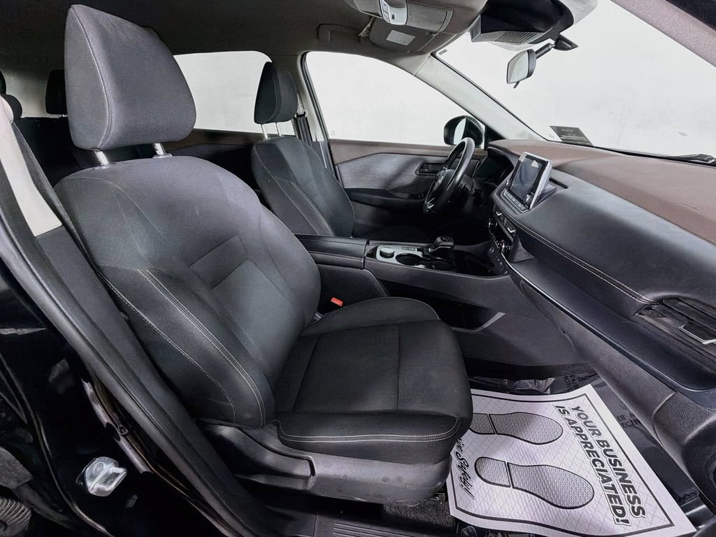 Used 2023 Nissan Rogue S AWD/4WD image 27