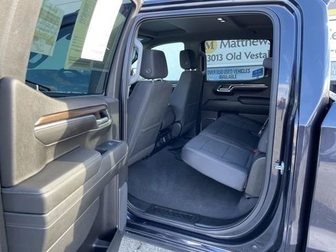 Used 2022 Chevrolet Silverado 1500 LT image 22