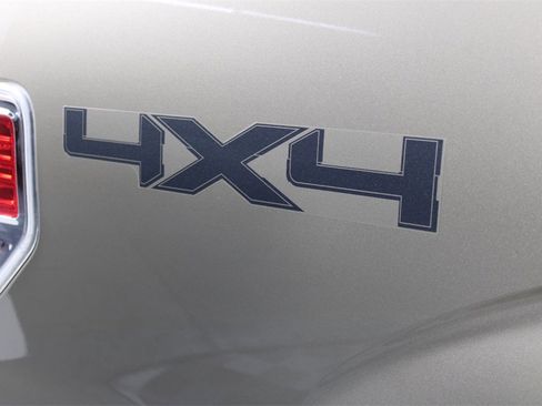 Used 2013 Ford F150 Lariat w/ Mid Equipment Group image 14