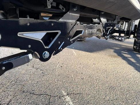 Used 2024 Ford F250 Platinum image 13