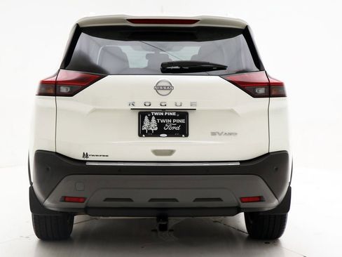 Used 2023 Nissan Rogue SV w/ SV Premium B Package AWD/4WD image 7