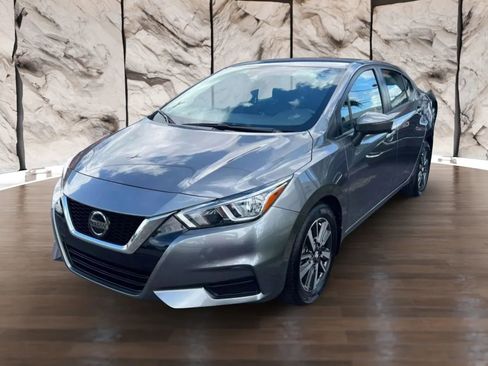 Used 2021 Nissan Versa SV image 1