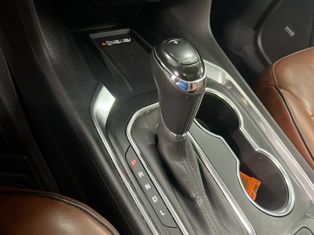 Used 2018 Chevrolet Traverse High Country AWD/4WD image 17