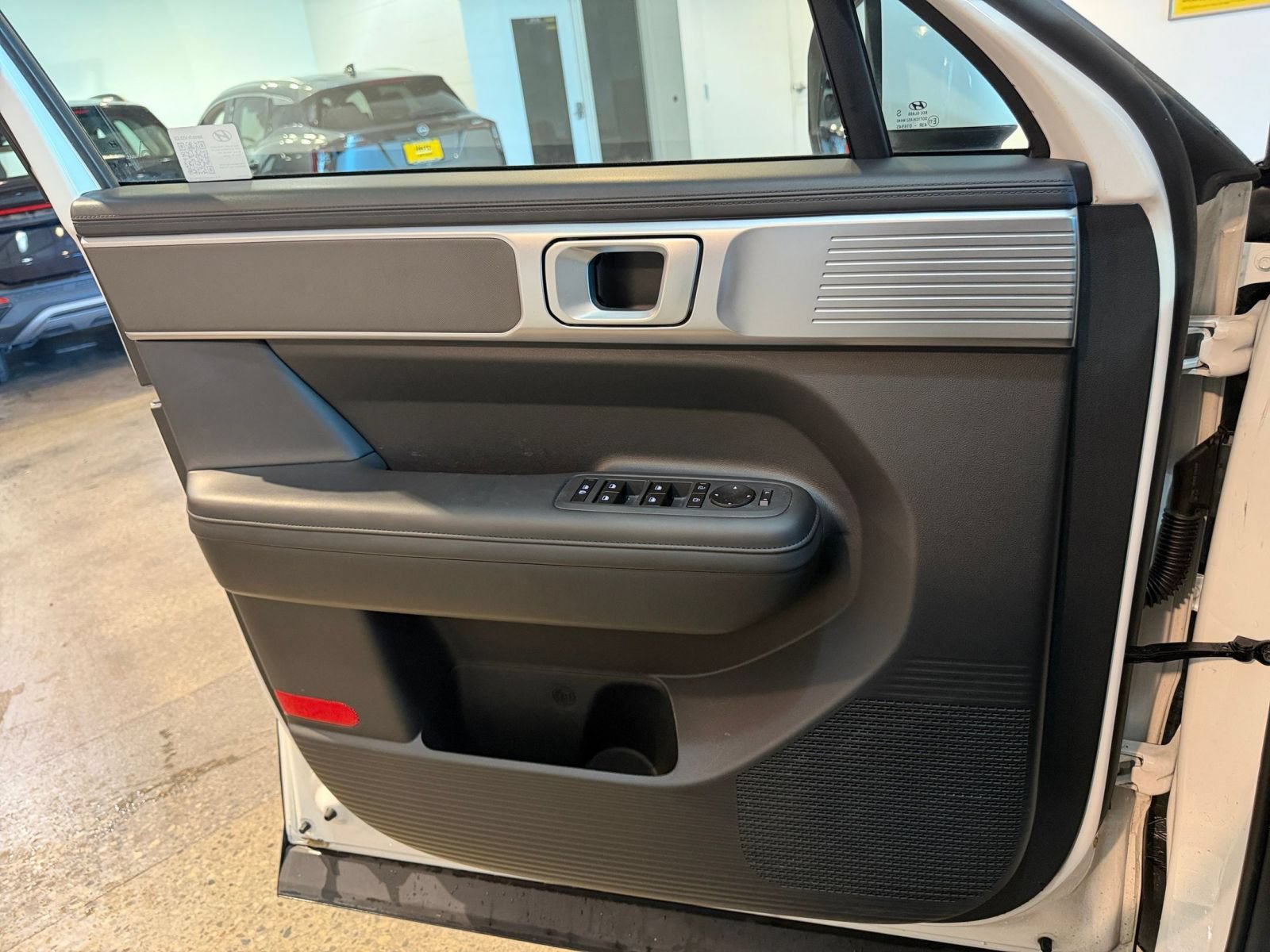 Used 2026 Hyundai Santa Fe SEL FWD image 18
