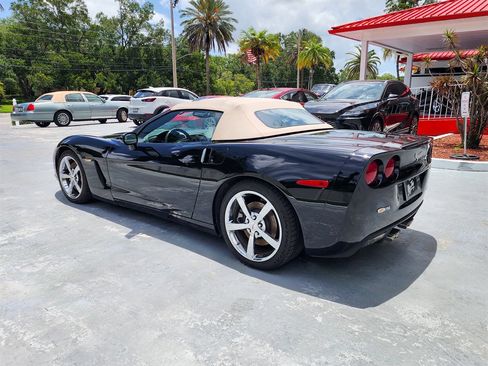 Used 2010 Chevrolet Corvette Convertible w/ Preferred Equipment Group RWD image 14