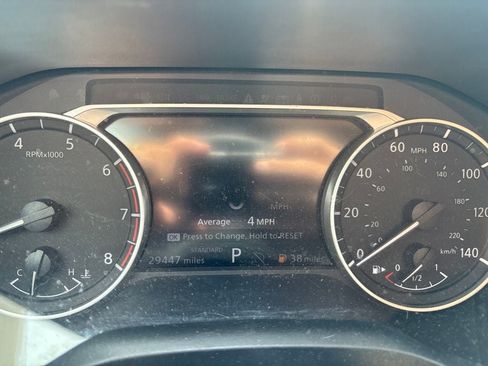 Used 2024 Nissan Rogue SV FWD image 15