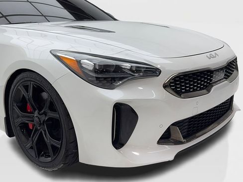 Used 2023 Kia Stinger GT2 image 3