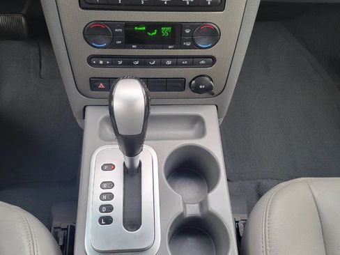 Used 2006 Ford Freestyle SEL image 29
