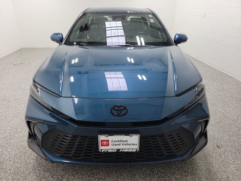 Used 2025 Toyota Camry SE w/ Multimedia Upgrade Package FWD image 3