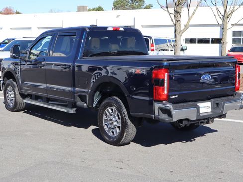 Used 2025 Ford F250 Lariat image 8