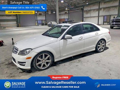 Used 2013 Mercedes-Benz C 250 Sedan image 1