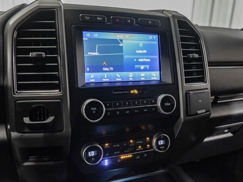 Used 2020 Ford Expedition XLT w/ Equipment Group 202A image 25