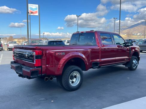 Certified 2025 Ford F350 Platinum image 7