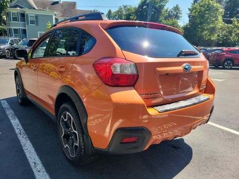 Used 2014 Subaru Crosstrek 2.0i Limited AWD/4WD image 6