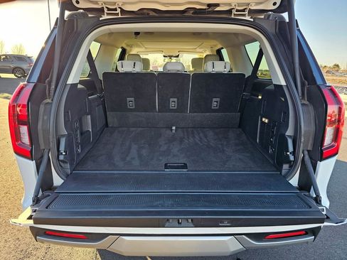 Certified 2025 Ford Expedition Max Platinum image 34