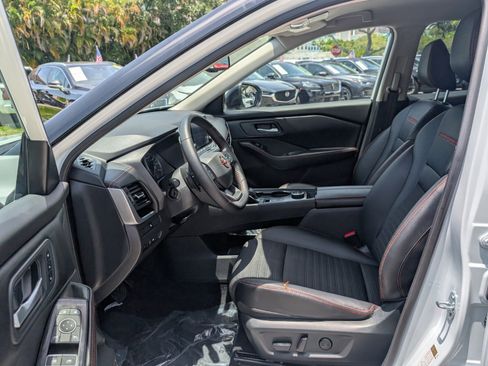 Certified 2025 Nissan Rogue SV w/ Rock Creek Premium Package AWD/4WD image 9
