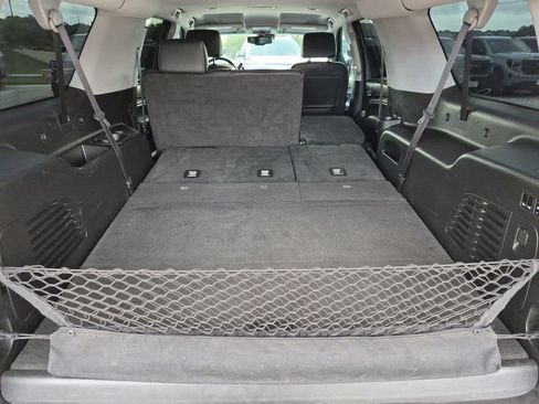 Used 2019 GMC Yukon XL SLT AWD/4WD image 45