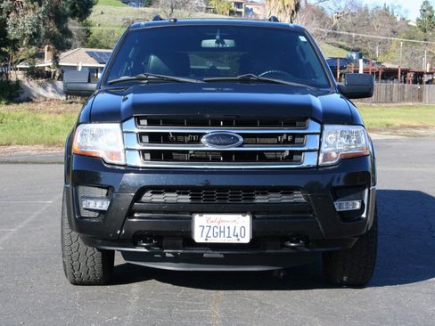 Used 2016 Ford Expedition EL XLT w/ Equipment Group 202A image 3
