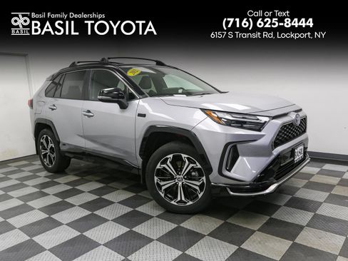 Used 2023 Toyota RAV4 XSE w/ Weather Package AWD/4WD image 1