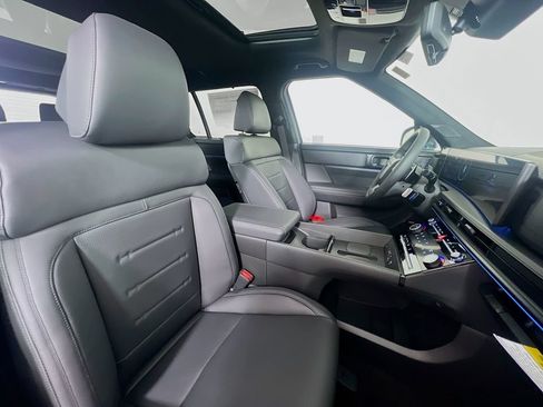 New 2026 Hyundai Santa Fe Calligraphy AWD/4WD image 33