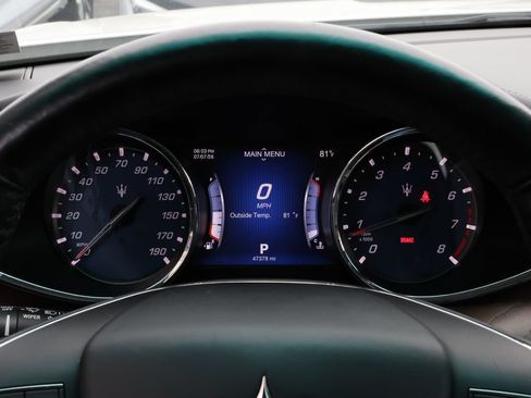 Used 2016 Maserati Quattroporte S Q4 AWD/4WD image 27