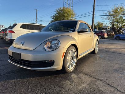 Used 2013 Volkswagen Beetle 2.5