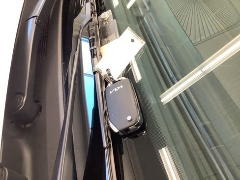 Certified 2023 Kia Forte LXS FWD image 29