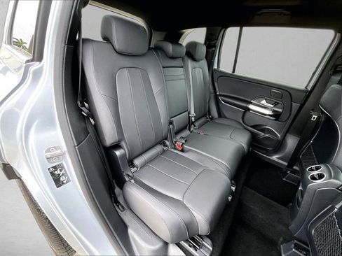Used 2026 Mercedes-Benz GLB 250 image 29