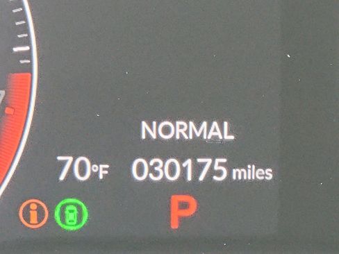 Used 2023 Honda Civic Sport image 18