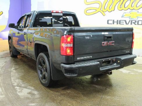 Used 2017 GMC Sierra 1500 SLE image 6