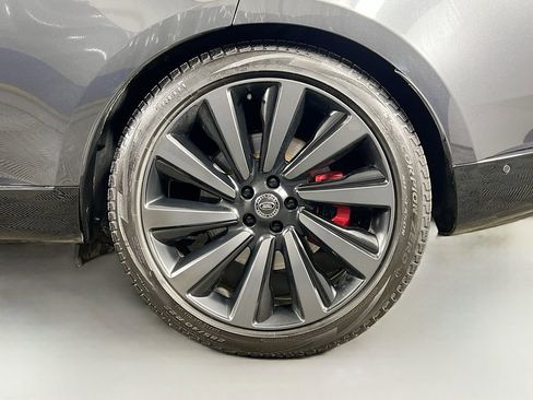 Used 2023 Land Rover Range Rover SV AWD/4WD image 34