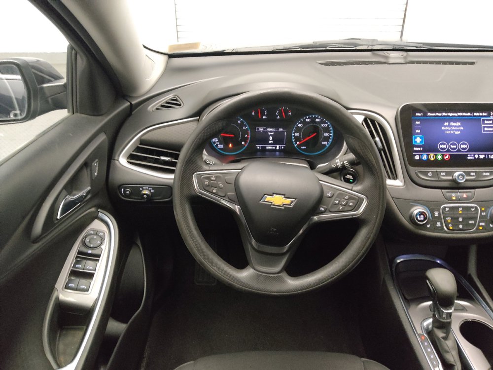 Used 2022 Chevrolet Malibu LT FWD image 22