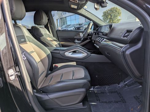 Used 2021 Mercedes-Benz GLE 53 AMG AMG GLE 53 image 32