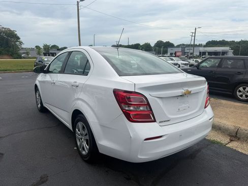 Used 2019 Chevrolet Sonic LS FWD image 5