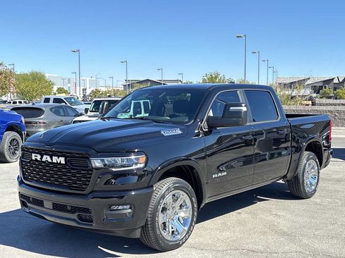 Used 2026 RAM 1500 Big Horn AWD/4WD image 4
