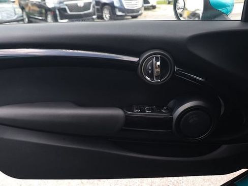Used 2017 MINI Cooper S FWD image 39