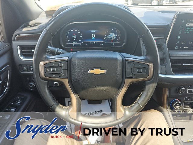 Used 2023 Chevrolet Suburban High Country AWD/4WD image 14