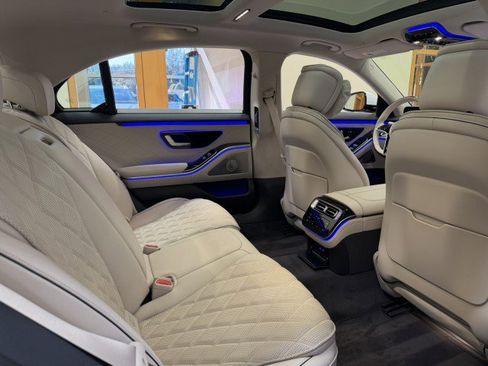 Certified 2025 Mercedes-Benz S 580 4MATIC Sedan image 25