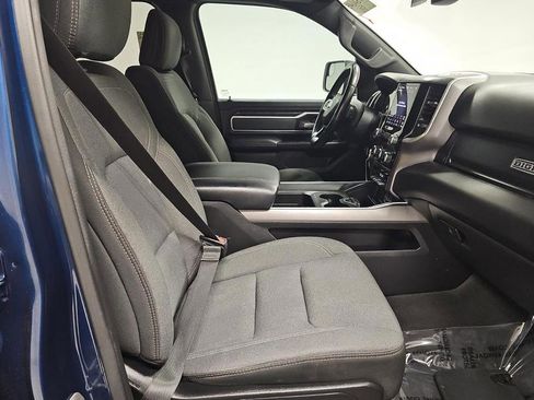 Used 2021 RAM 1500 Big Horn AWD/4WD image 6