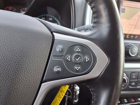 Used 2022 Chevrolet Colorado ZR2 AWD/4WD image 16